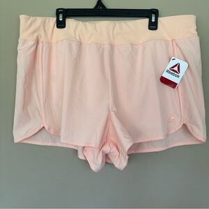 Reebok Women XXXL / 3X Shorts Evolution Moisture Wicking Zip Pocket Peach Lined